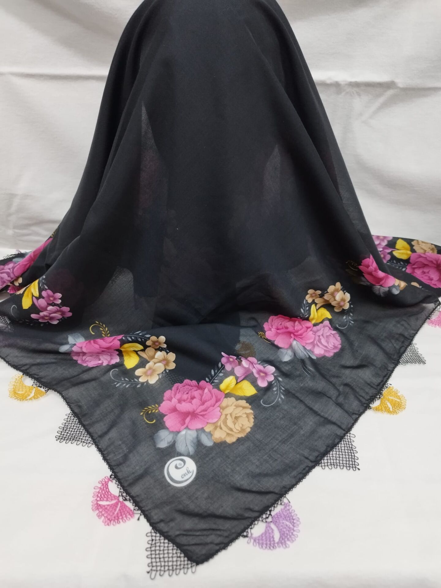 İğne Oyalı Cenk Yazma