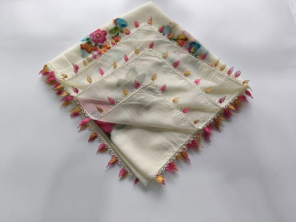 ORTASI BOŞ İĞNE OYALI CENK YAZMA